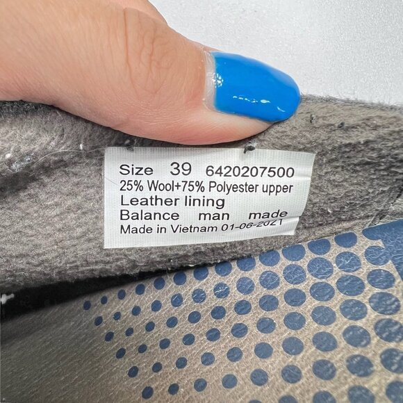 Dansko Women's Gray Wool Blend Slip On Clogs Size 39 9US - Picture 4 of 7